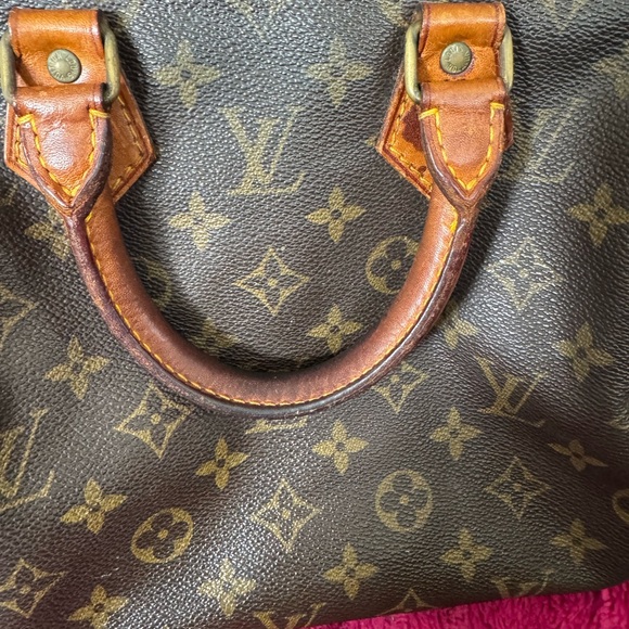 Louis Vuitton Monogram Lock Detail Bag - Picture 3 of 12